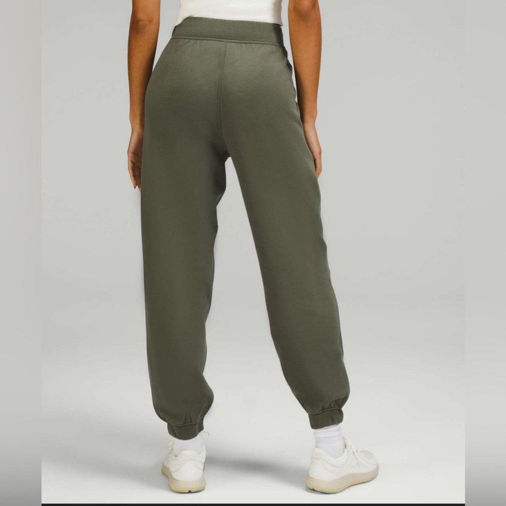 Lululemon | Relaxed High-Rise Jogger Carob Brown Green Size 8 - Picture 2 of 8